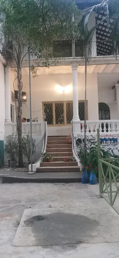 Posada De La Luna Asuncion Exterior photo